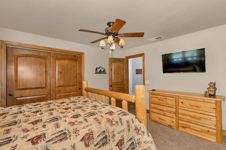 Room 6 of 48