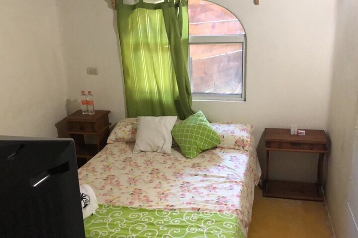 Room 7 of 37