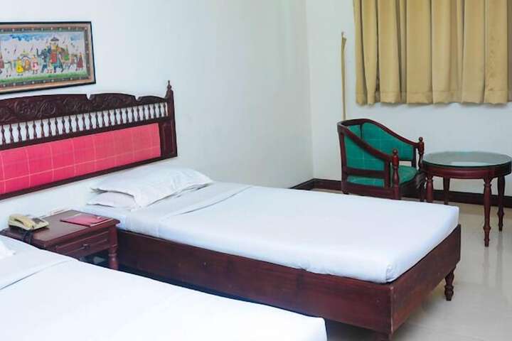Room 8 of 21