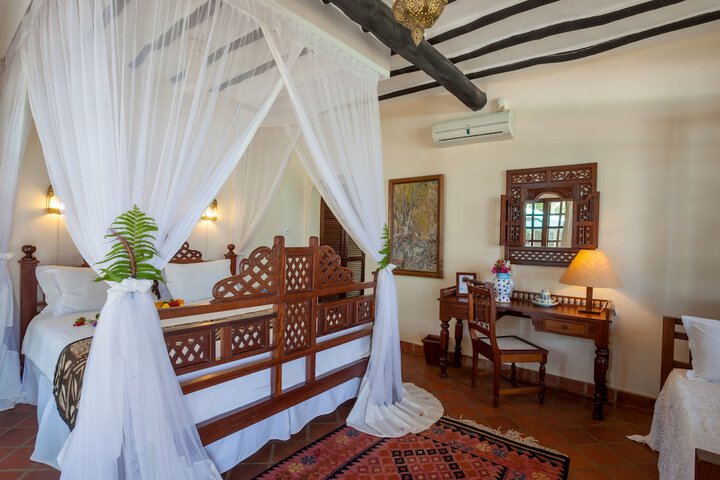 Room 5 of 26
