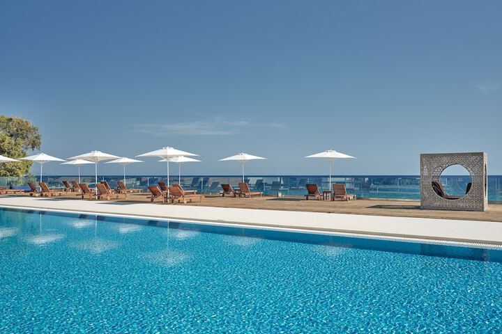 Pool 62 of 105