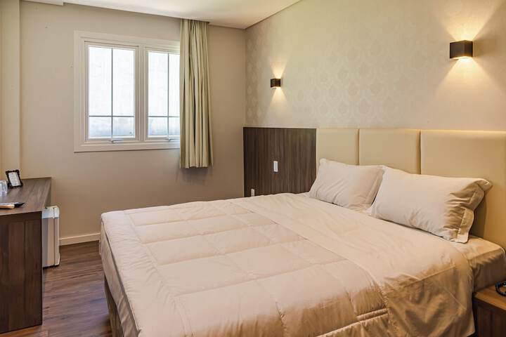 Room 15 of 38