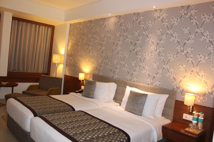 Room 4 of 53