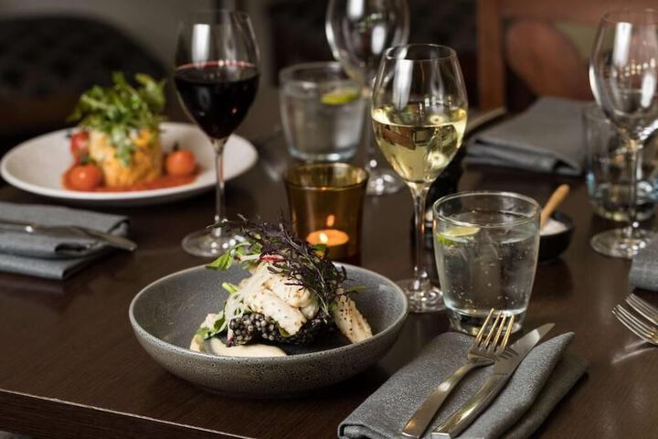 Dining Photos