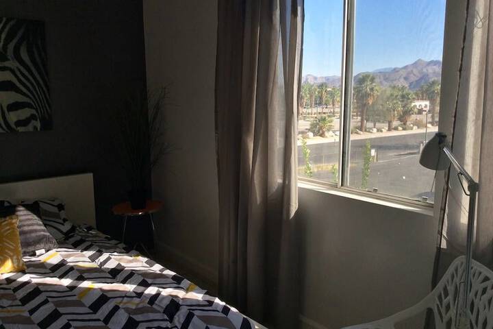 Room 14 of 24