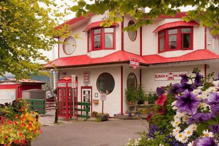 Eagle Bluff Bed & Breakfast