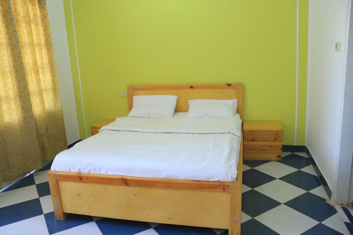 Room 6 of 46