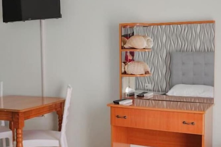 Room 18 of 51