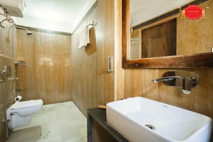 Hotel 12 of 68