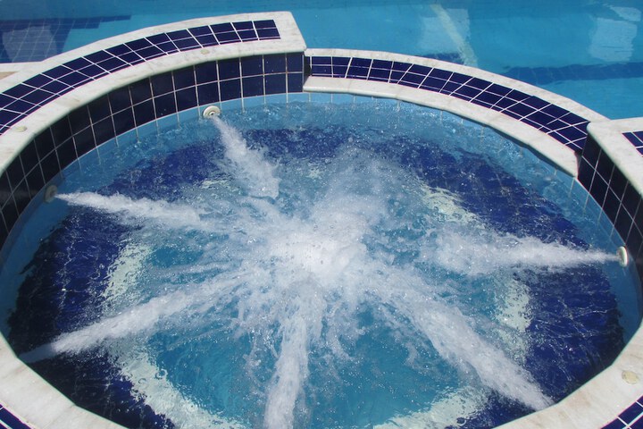 Pool 95 of 155