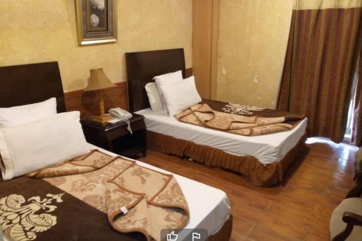 Room 19 of 27