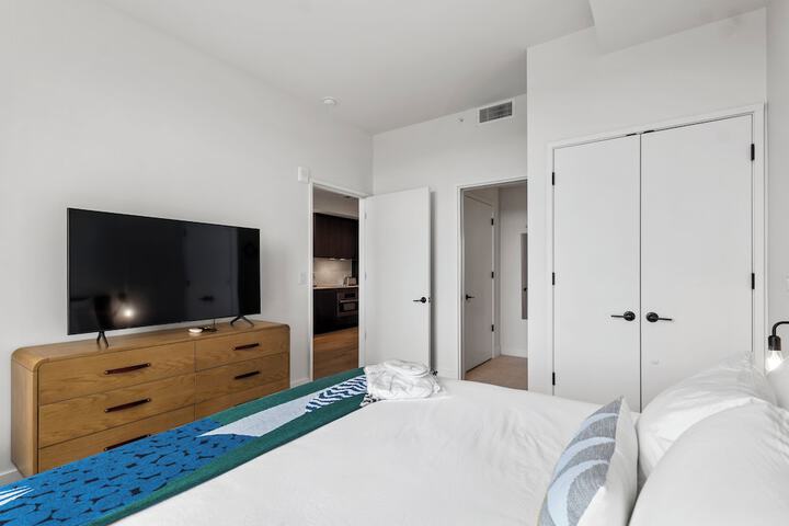 Room 107 of 860