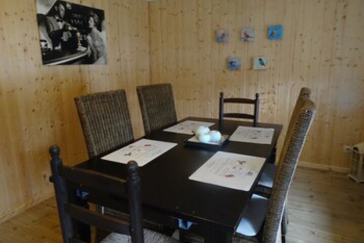 Room 17 of 30