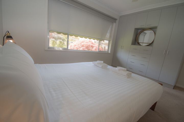 Room 36 of 224