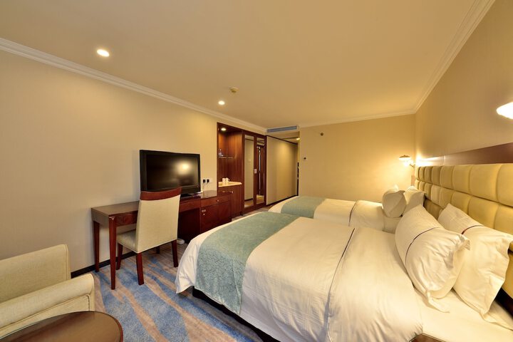 Room 25 of 81