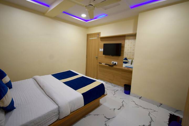 Room 21 of 54