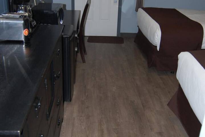 Room 18 of 47