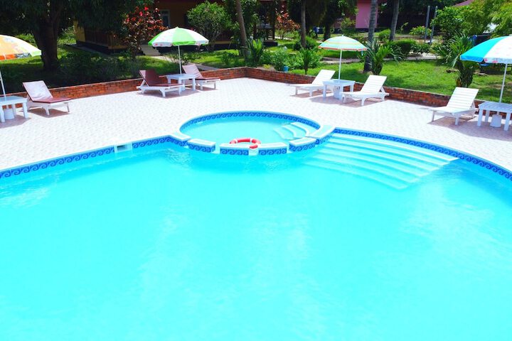 Pool 62 of 161