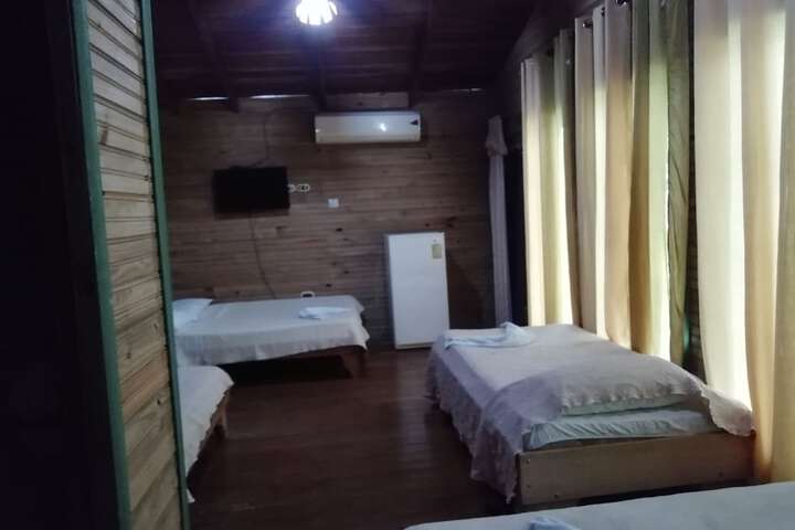 Room 27 of 71