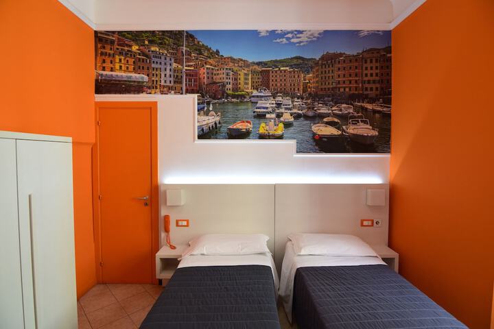 Room 26 of 51