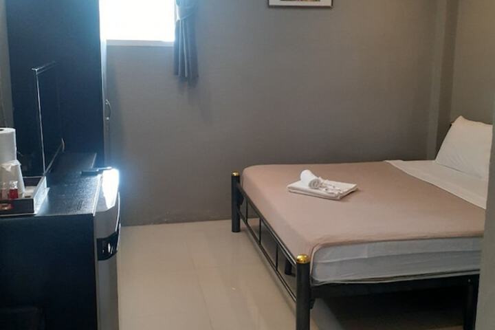 Room 46 of 117