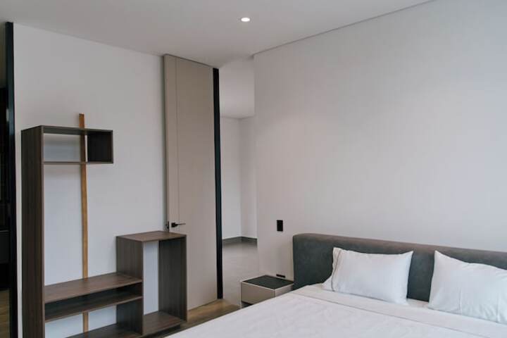 Room 27 of 159