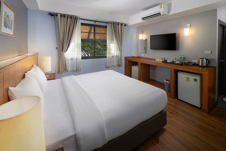 Room 15 of 60