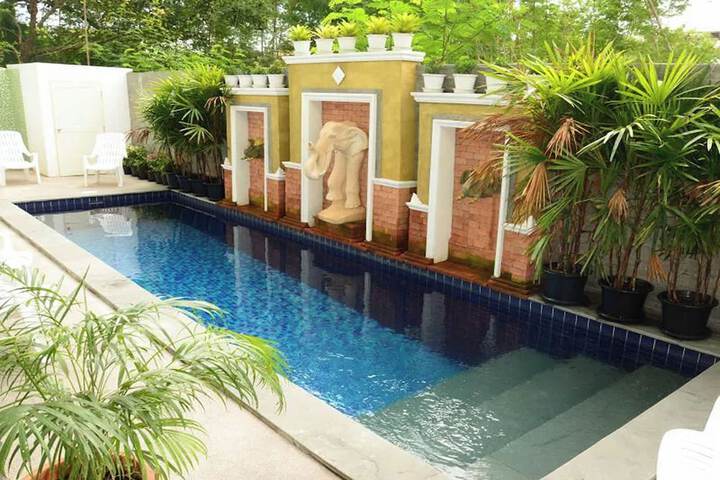 Pool 62 of 74