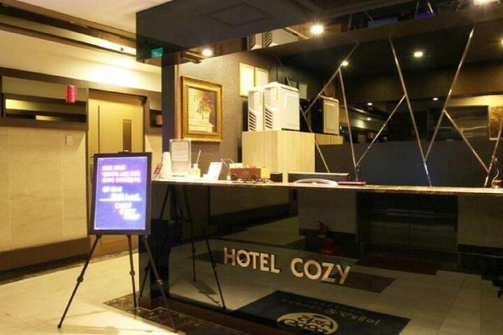 Hotel Interior 17 of 70