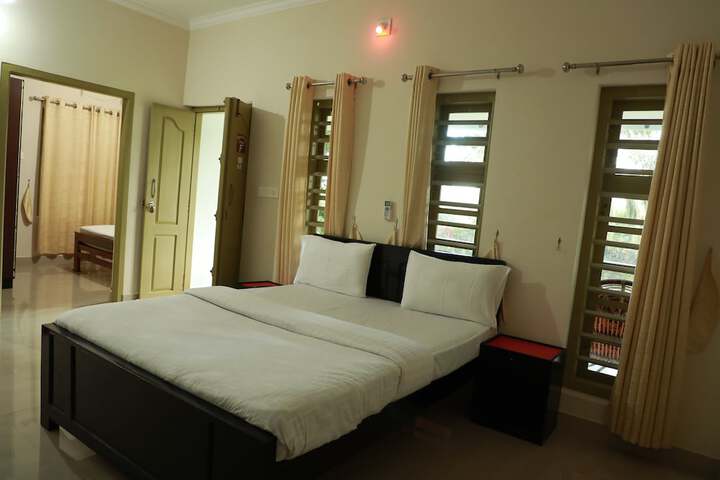 Room 5 of 64
