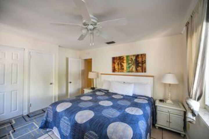 Room 16 of 63
