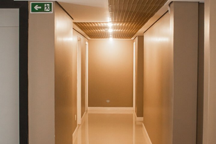Ballroom/Hall 39 of 41
