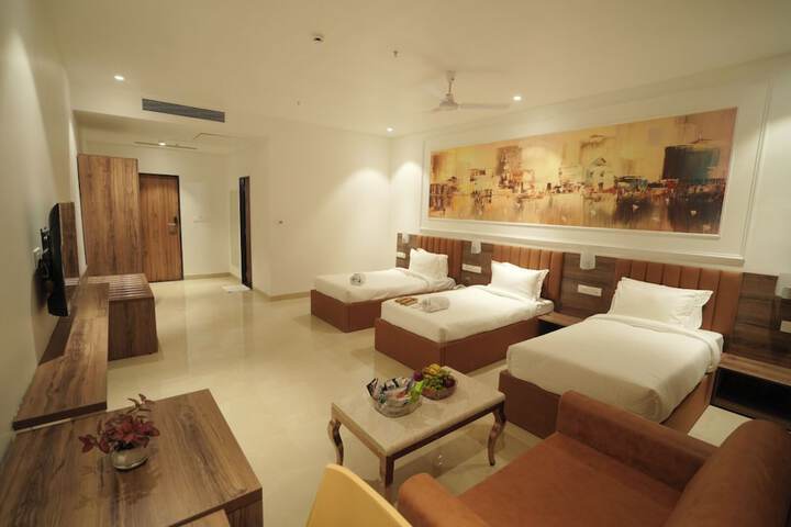 Room 47 of 102