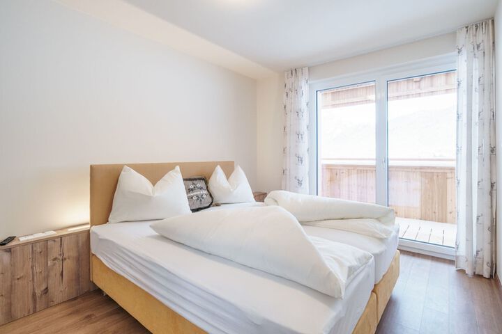 Room 3 of 26