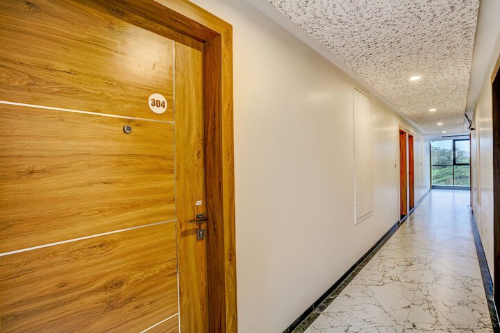 Hotel Interior 2 of 33