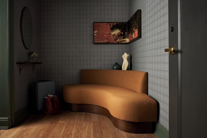 Room 68 of 190
