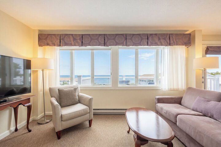 Room 70 of 176