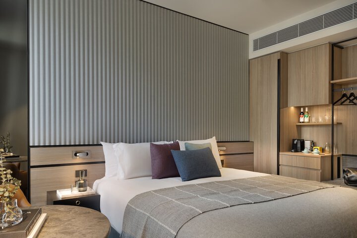 Room 43 of 130