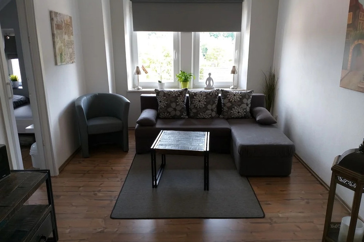Room 4 of 19