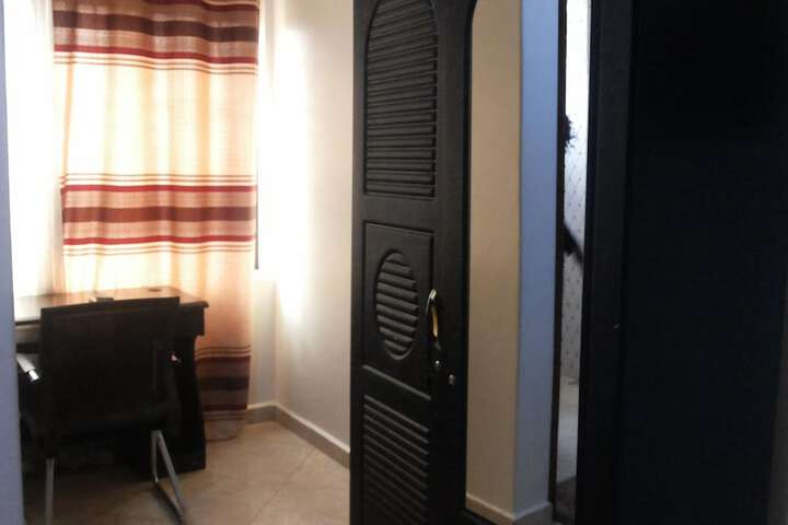 Room 14 of 35