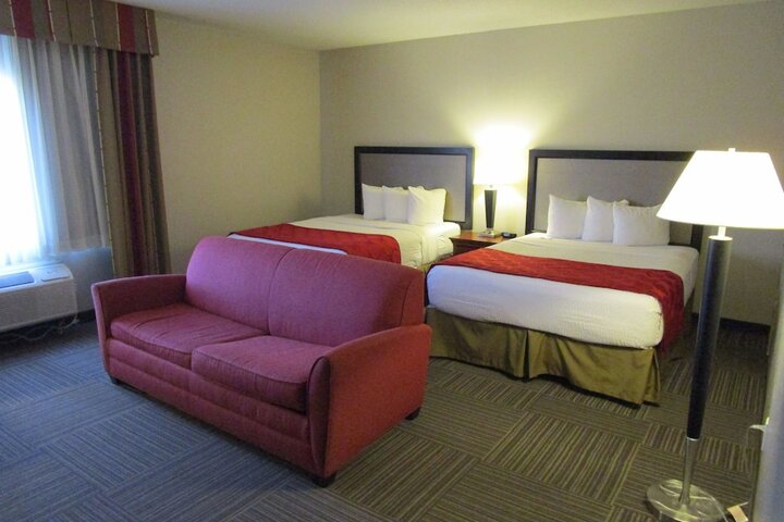 1 Queen Bed Accessible Room (10 of 17)