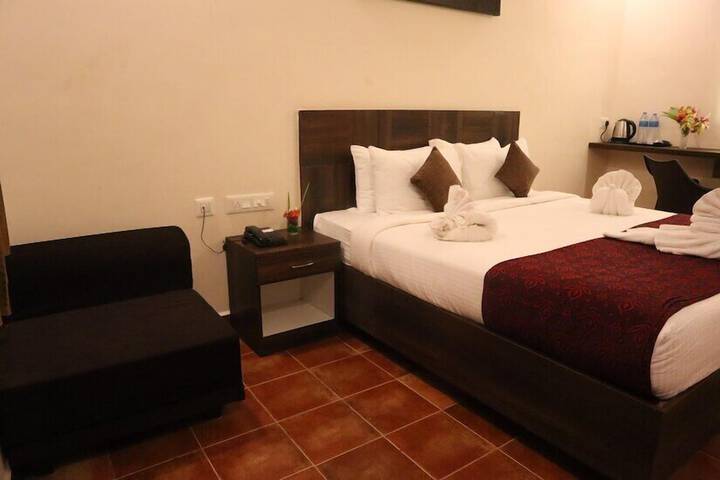 Room 12 of 54