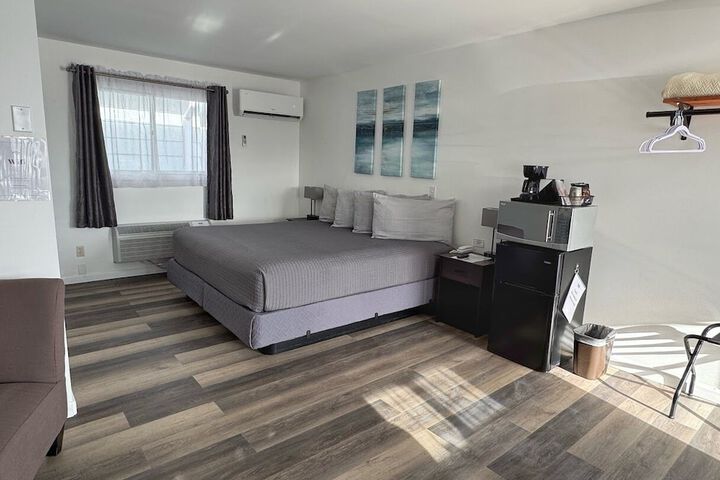 Room 16 of 41