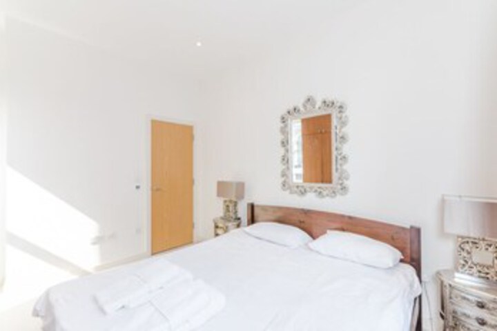 Room 7 of 21