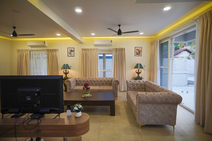 Room 34 of 53