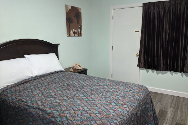Classic Single Room (2 of 11)