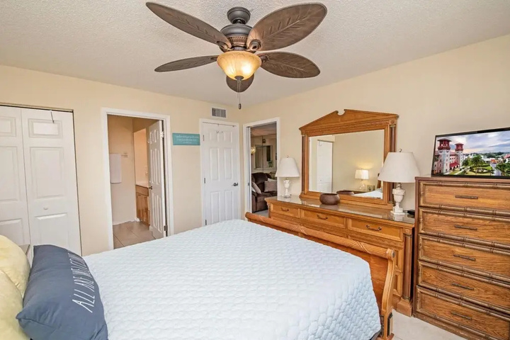 Image of Unit 1304 - Ocean Racquet Resort