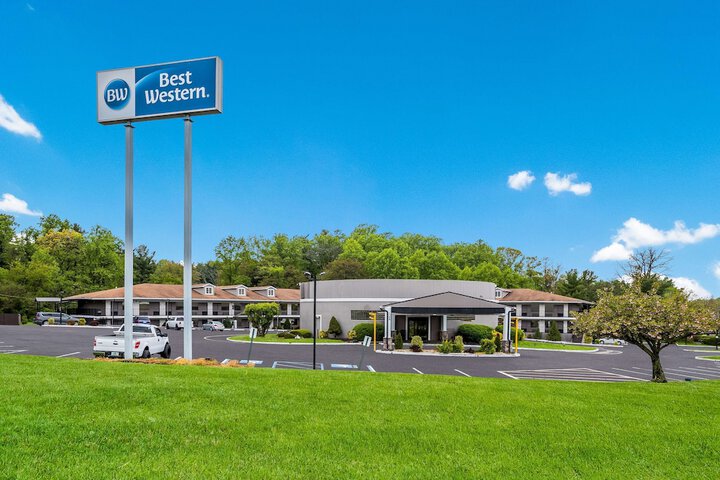 BEST WESTERN BORDENTOWN INN Bordentown NJ 1068 Route 206 08505