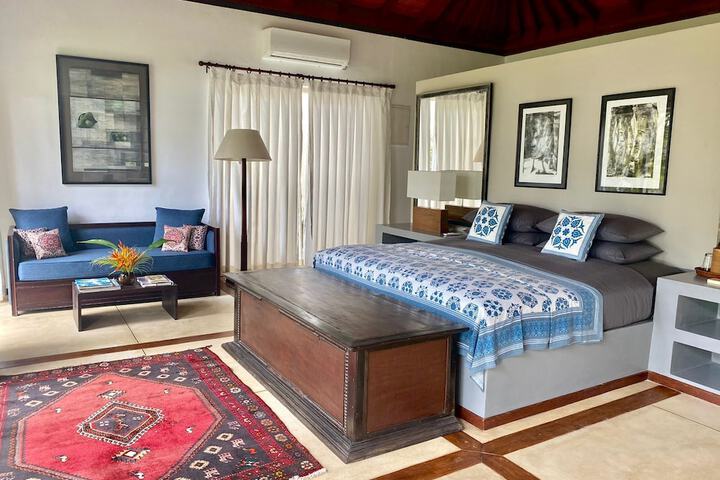 Room 5 of 35