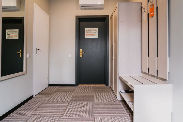 Room 15 of 80